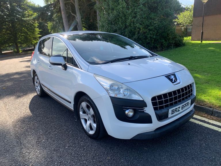 Peugeot, 3008, Hatchback, 2010, Manual, 1560 (cc), 5 doors