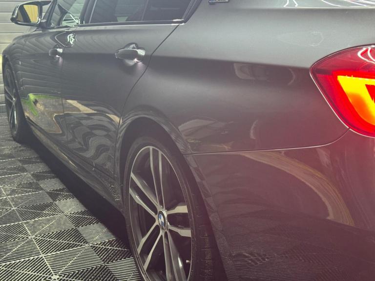 2017 BMW 3 Series 330e M Sport Shadow Edition 4dr Step Auto SALOON PETROL/ELECTRIC Automatic