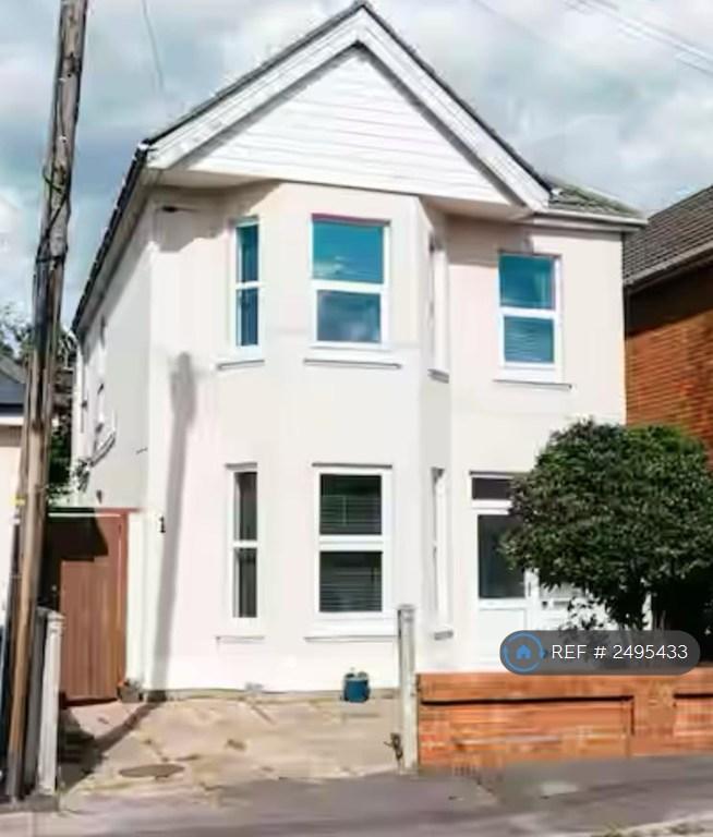 6 bedroom house in Madison Avenue, Bournemouth, BH1 (6 bed) (#2495433)