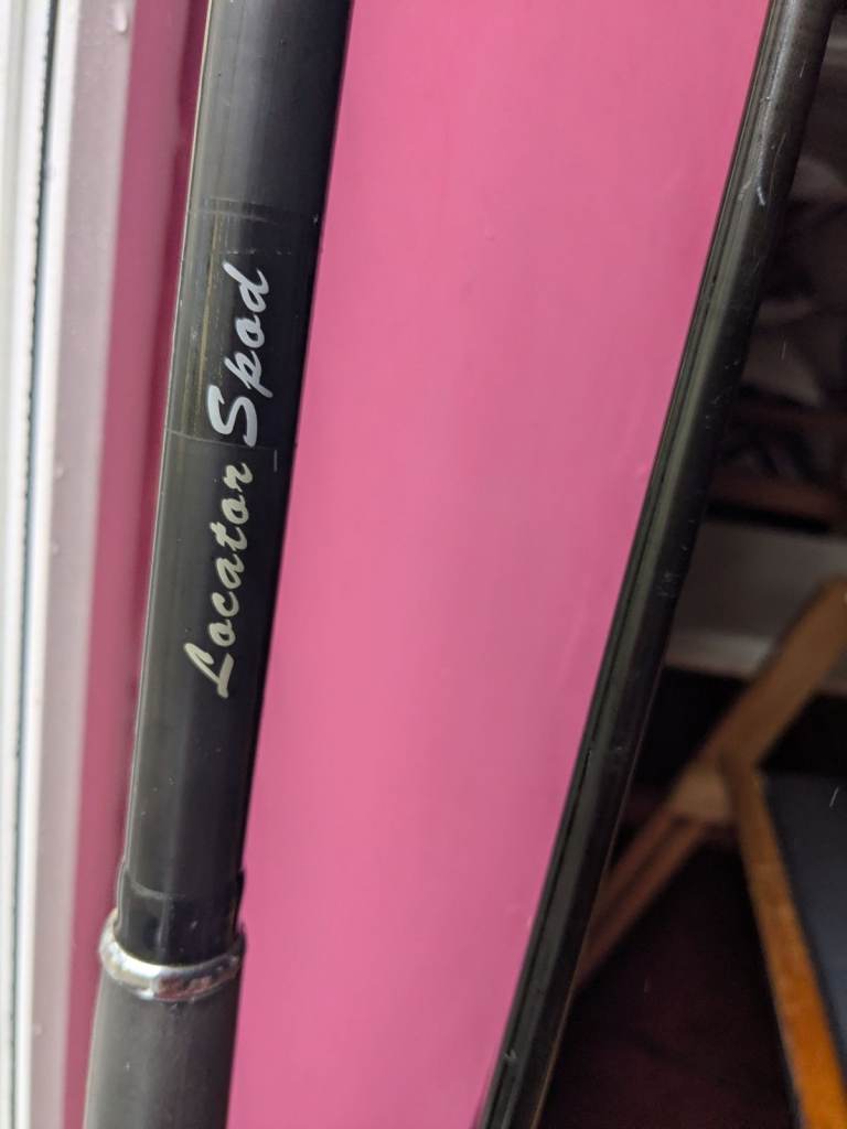 chub locater spod   carp fishing rod in good condition quality