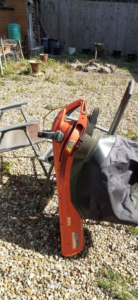 Flymo garden vac