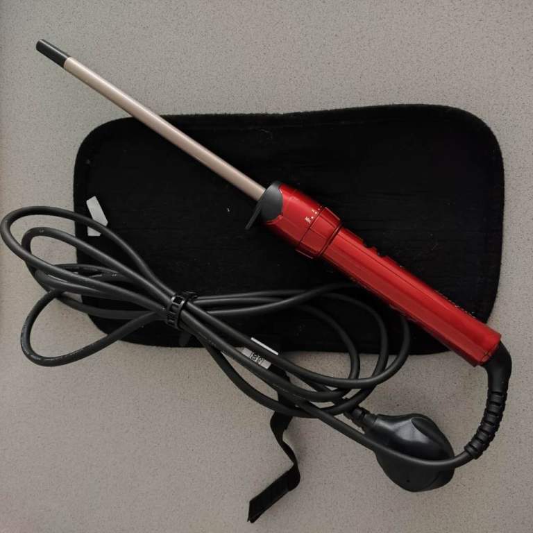 BABYLISS Hair  CURLING IRON