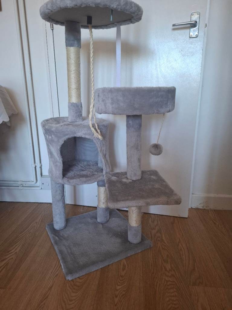 Cat tree