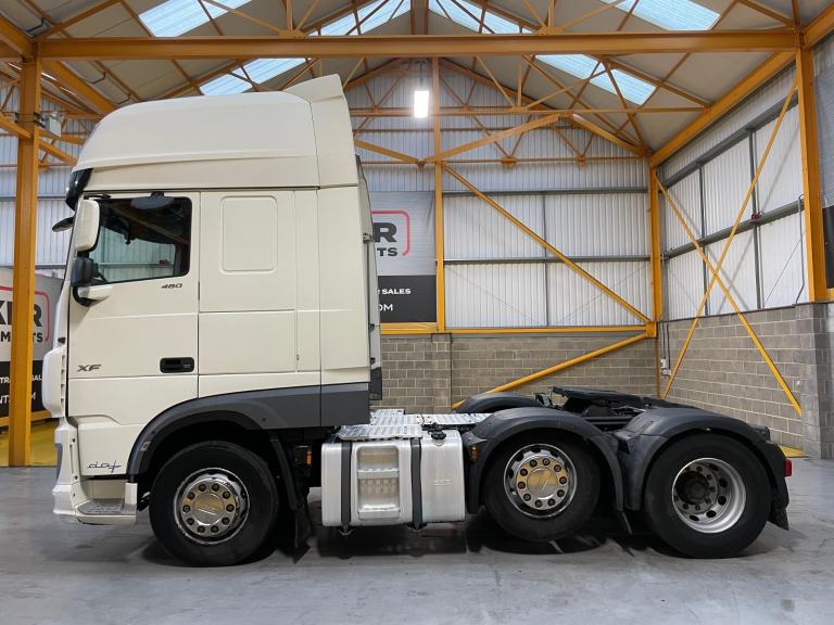 DAF XF106 480 SUPER SPACE CAB *EURO 6* 6X2 TRACTOR UNIT - 2018 - WK68 AYZ