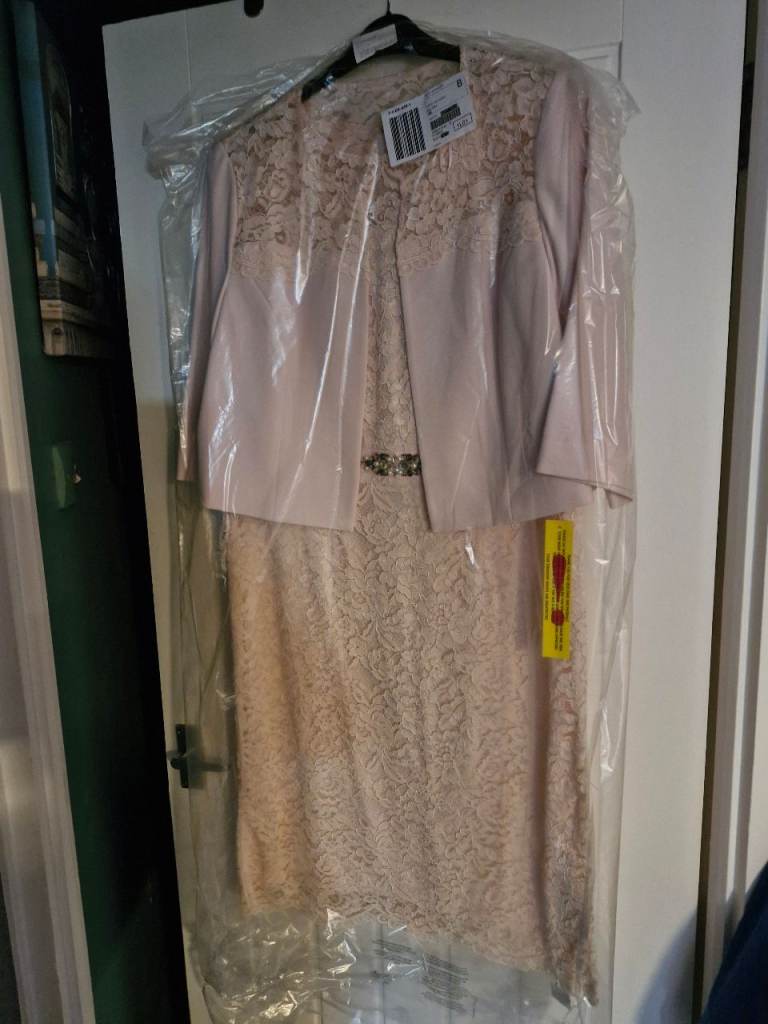 Ladies wedding guest dress