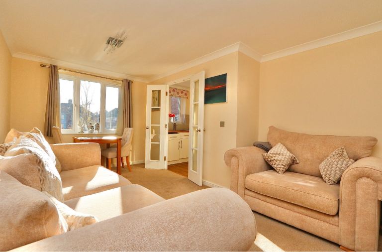 Flat To Rent immediate occupation 