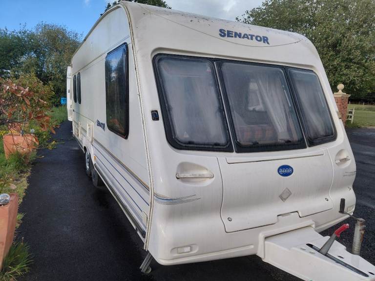 2002 Bailey Senator Montana 4/5 berth ready to go