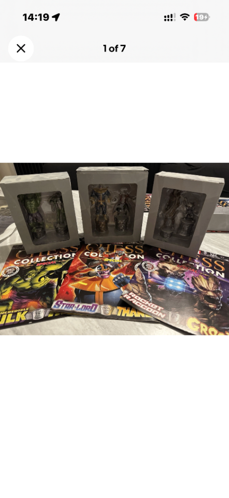 Marvel comic figures and magazines limited edition chess