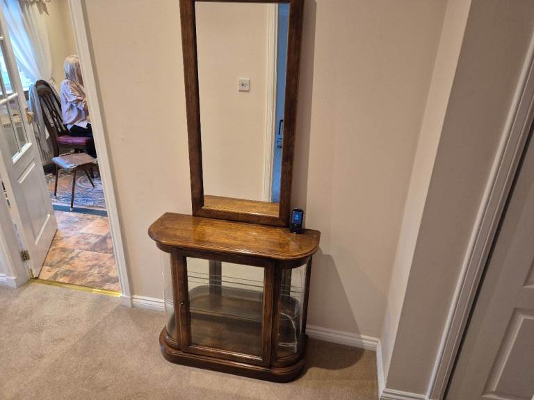 Display cabinet 