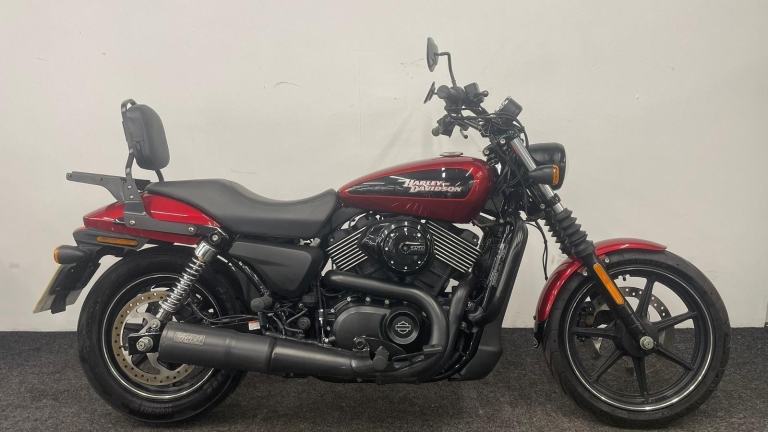 HARLEY-DAVIDSON STREET ROD XG750A - CRASH BARS - BACKREST + PAD - VandH EXHAUS