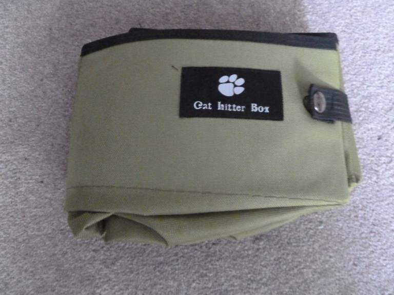 Large portable cat litter tray - fabric