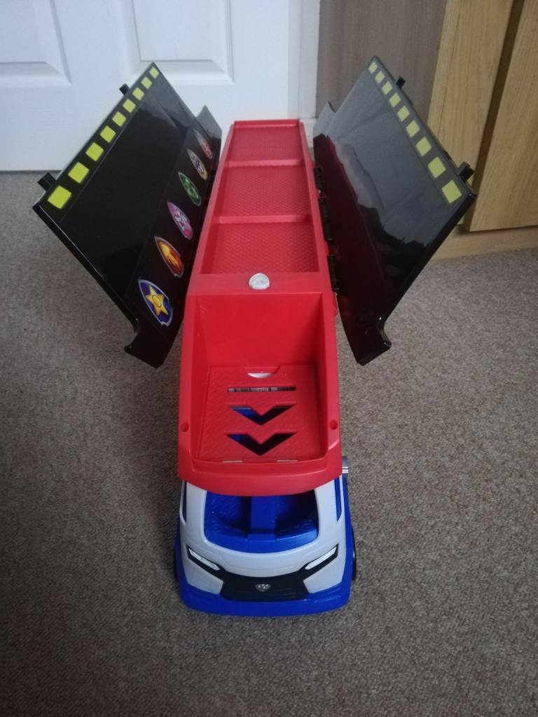 Paw Patroller with Dual Vehicle Launchers