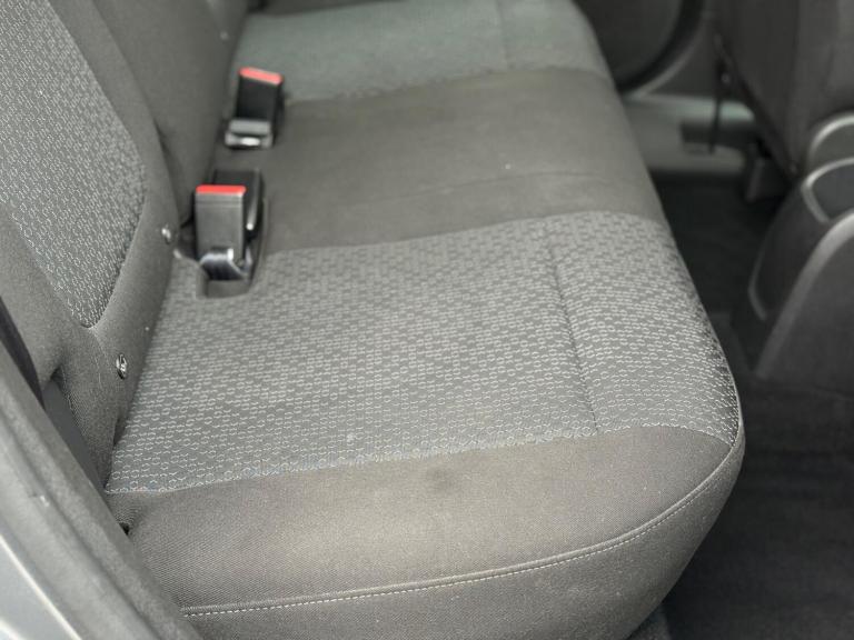 2019 Vauxhall Crossland X 1.2T ecoTec [110] SE 5dr [6 Speed] [S/S] HATCHBACK PETROL Manual