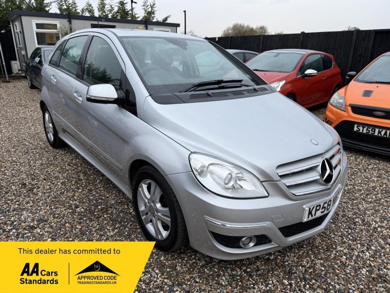 2008 Mercedes-Benz B Class B200 CDI SE 5dr Tip Auto MPV Diesel Automatic