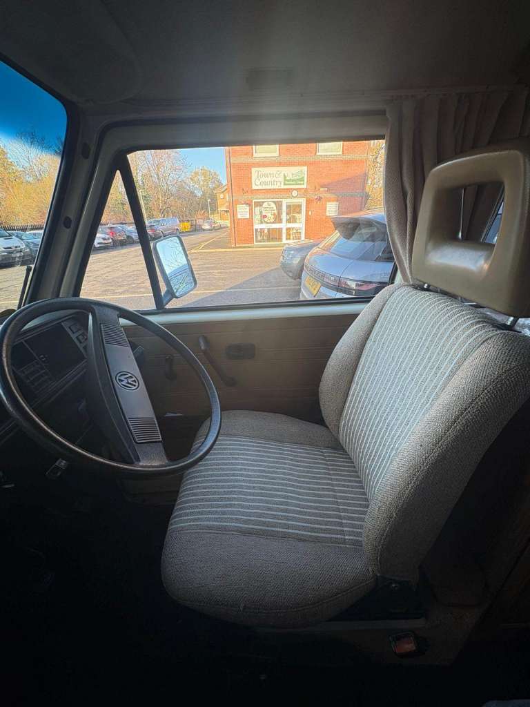 VW 1990 T25 HIGH TOP CAMPER VAN FOR SALE