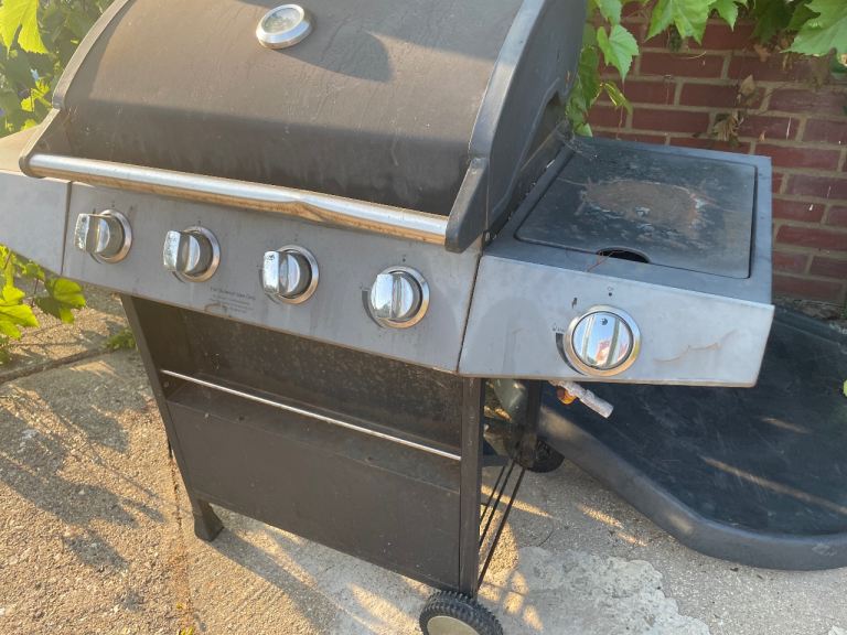 Gas bbq free 