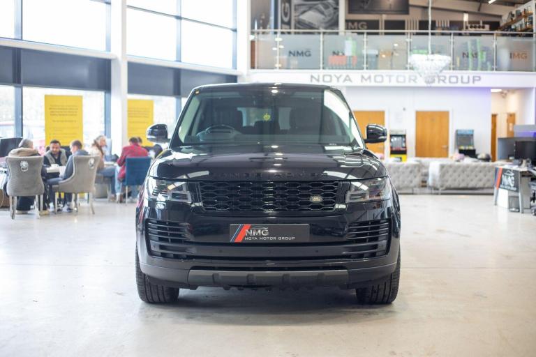 2019 Land Rover Range Rover 4.4 SDV8 Vogue 4dr Auto ESTATE DIESEL Automatic