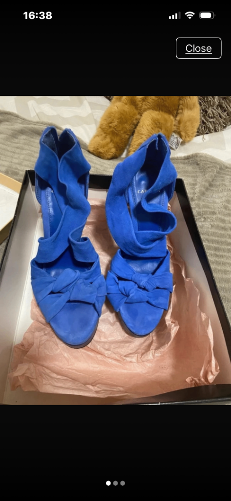 Carvela Stunning Blue Suede Heels – Size 5 Good Condition
