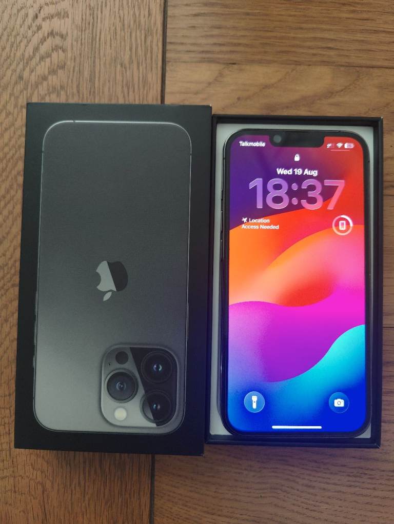 iPhone 13 Pro 256GB - Graphite - Unlocked - Immaculate Condition - Boxed