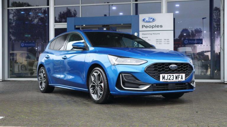 2023 Ford Focus 1.0 EcoBoost Hybrid mHEV 155 ST-Line Vignale 5dr Hatchback Petrol Manual