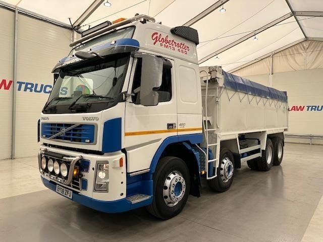 Volvo FM 480 8x4 Sleeper Cab Tipper
