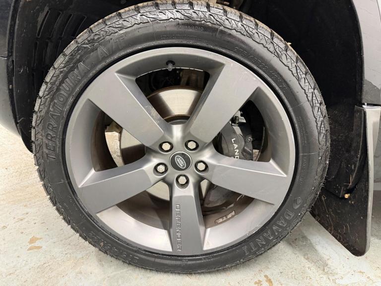 2022 Land Rover Defender 110 5.0 P525 V8 Auto 4WD Euro 6 (s/s) 5dr ESTATE Petrol Automatic