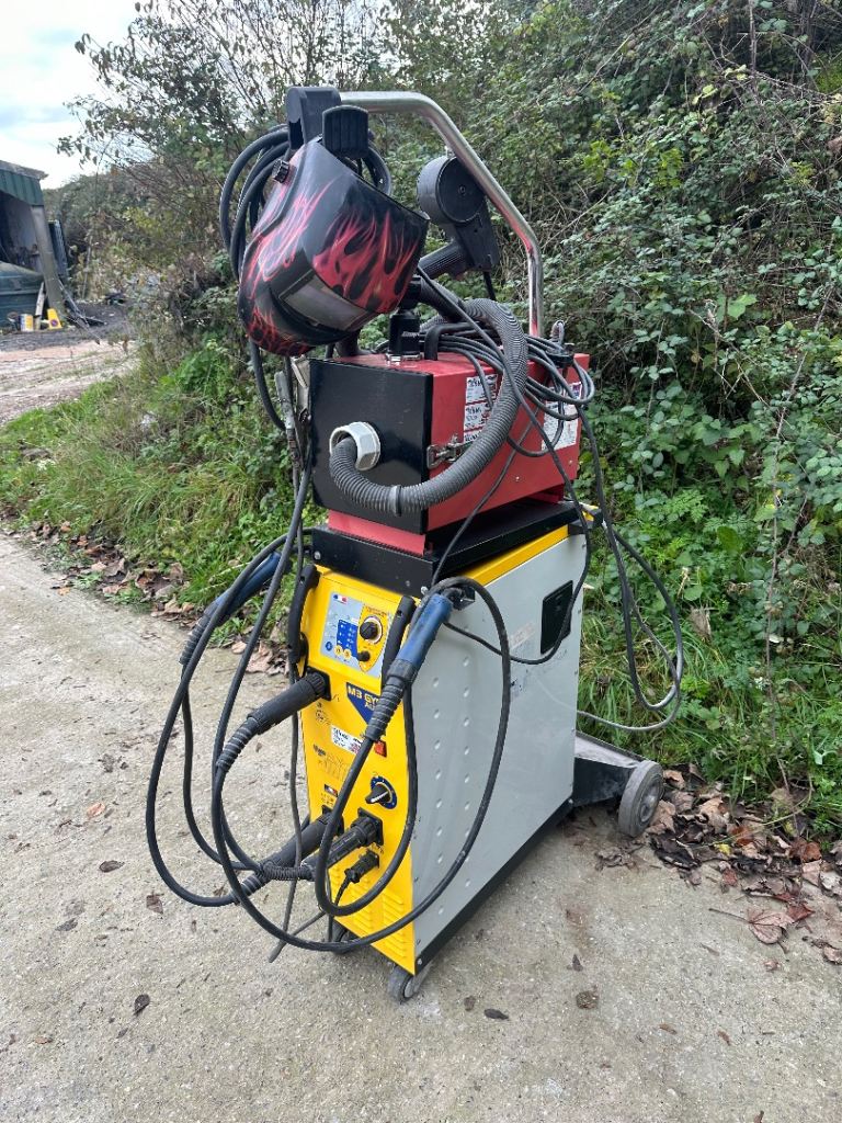 image for M3 GYS Multi Welding Machine - 240v - Great Condition - Can deliver!