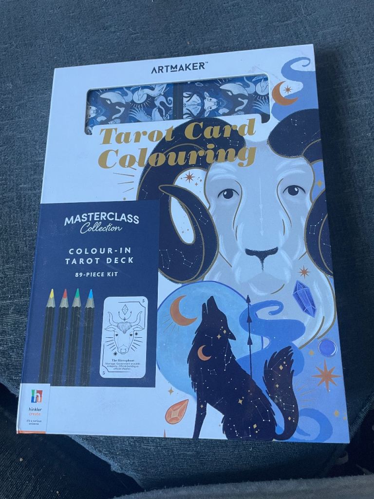 Colour Tarot deck £1