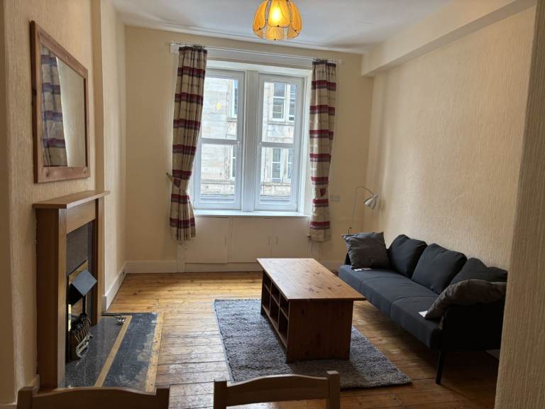 Lovely One Bedroom Flat for Rent - Polwarth Edinburgh