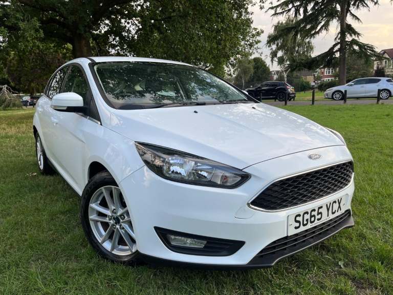 FORD FOCUS 1.0 T EcoBoost Zetec 2015