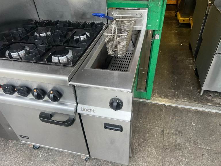 Lincat  Gas Oven with Fryer –CATERING COMMERCIAL CAFE RESTAURANT TAKE AWAY KEBAB CHICKEN