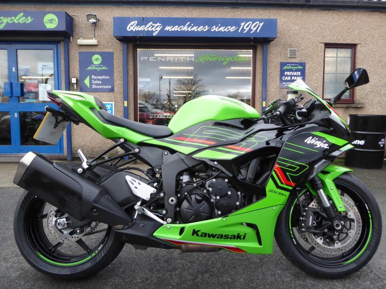 Kawasaki ZX6 R - 2020 - 402 Miles at Penrith Motorcycles 