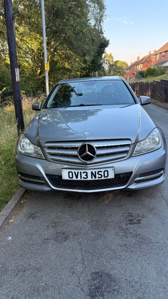 Mercedes-Benz, C CLASS, Saloon, 2013, Manual, 2143 (cc), 4 doors