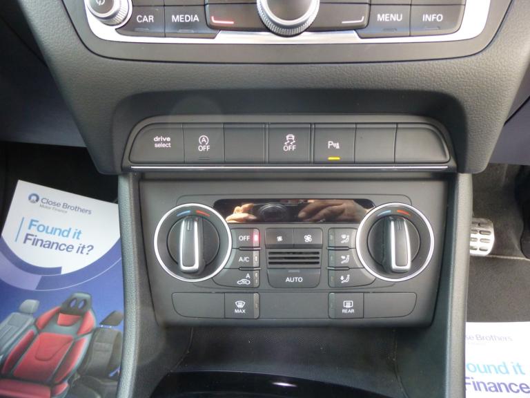 AUDI Q3 AUDI Q3 2.0 TDI 150 BHP QUATTRO BLACK EDITION EURO6 ULEZ SUV 2018