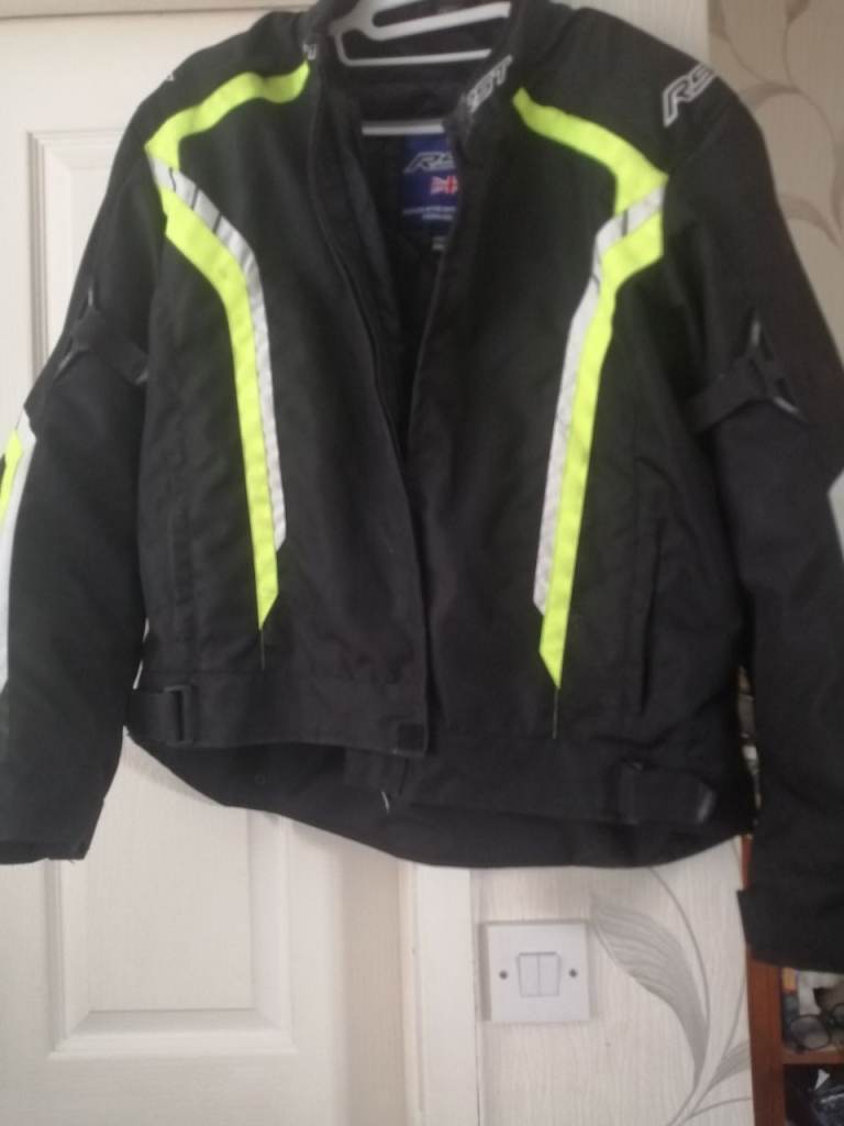 MOTOR BIKE SAFETY JACKET RST CE CERIFIED GARMENT