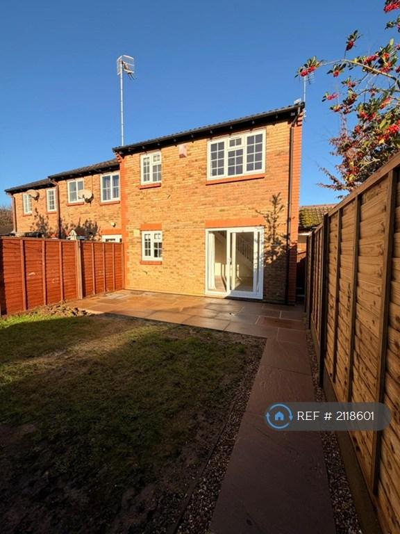 1 bedroom house in Billinton Drive, Maidenbower, Crawley, RH10 (1 bed) (#2118601)