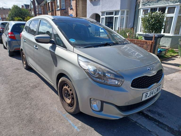 Kia, CARENS, MPV, 2014, Manual, 1685 (cc), 5 doors