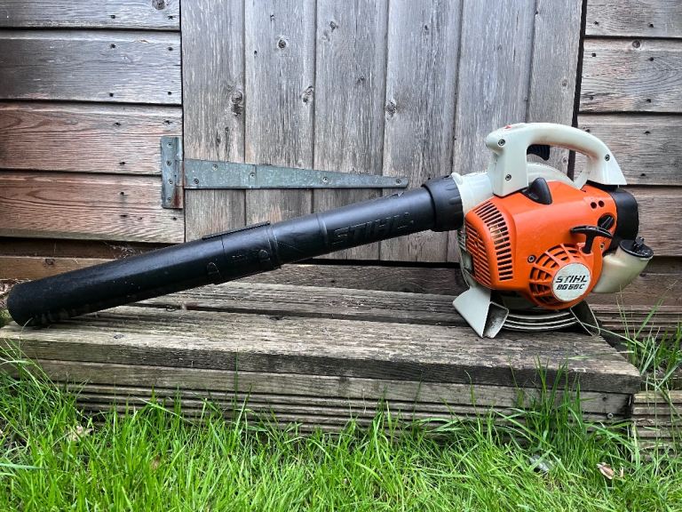 STIHL PETROL HAND BLOWER BG56 C