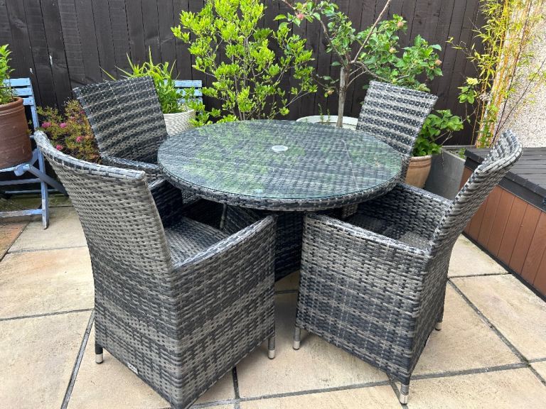 Nova 4 Seater Rattan Garden Furniture Dining Set - Grey 