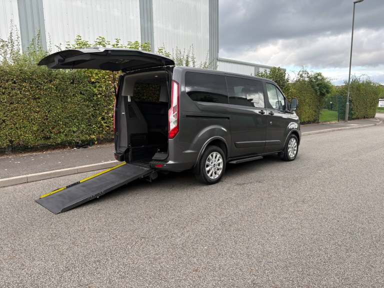 2019 Ford Tourneo Transit Custom Titanium WAV WCHAIR RAMP 3 SEATS - NEW WET BELT
