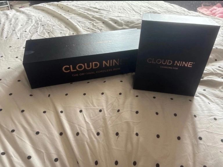 Cloud 9 cordless straightener 