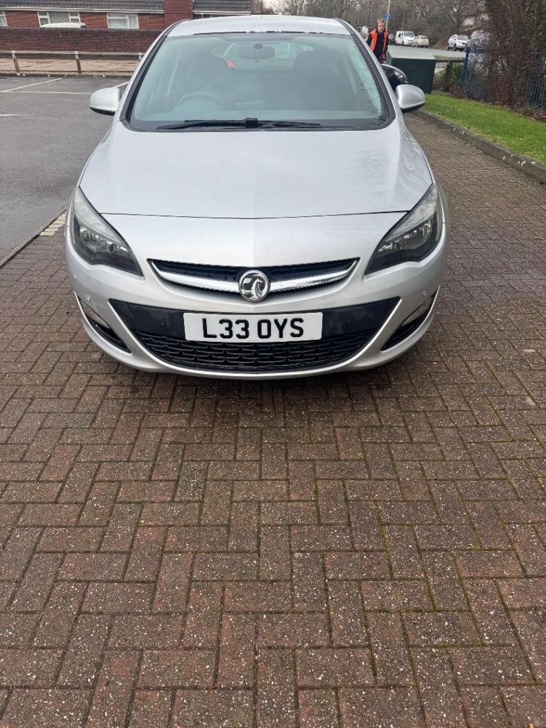 Vauxhall, ASTRA, Hatchback, 2014, Manual, 1598 (cc), 5 doors