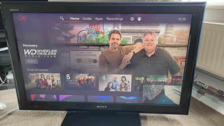 Sony Bravia 43"