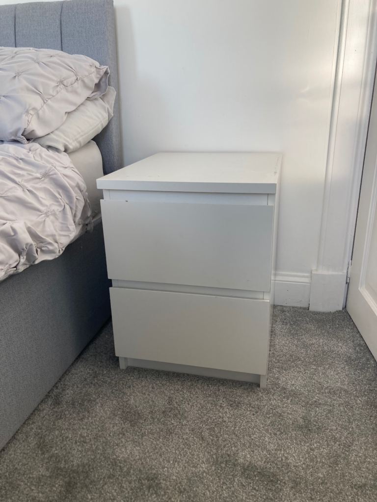 Bedside cabinet