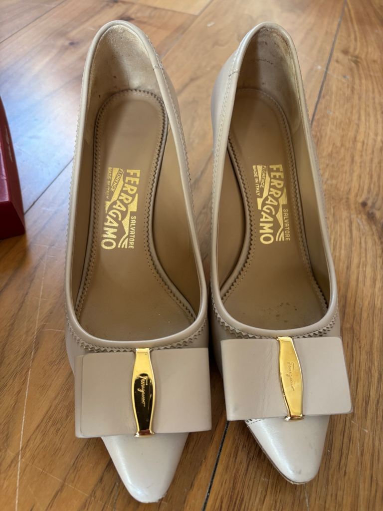 image for Ferragamo 7cm heels Beige