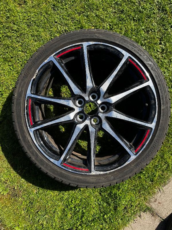 Toyota Yaris Sport 18” Alloy Wheel + Tyre – 215/40 R18 89Y