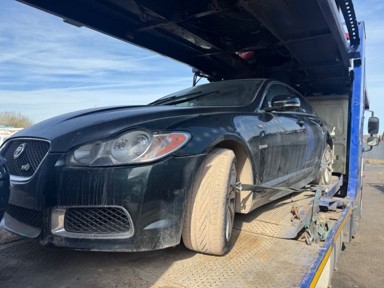 Breaking for parts jagua Xf s 3.0’d 6 speed auto 