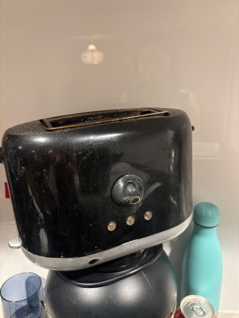 Black Toaster