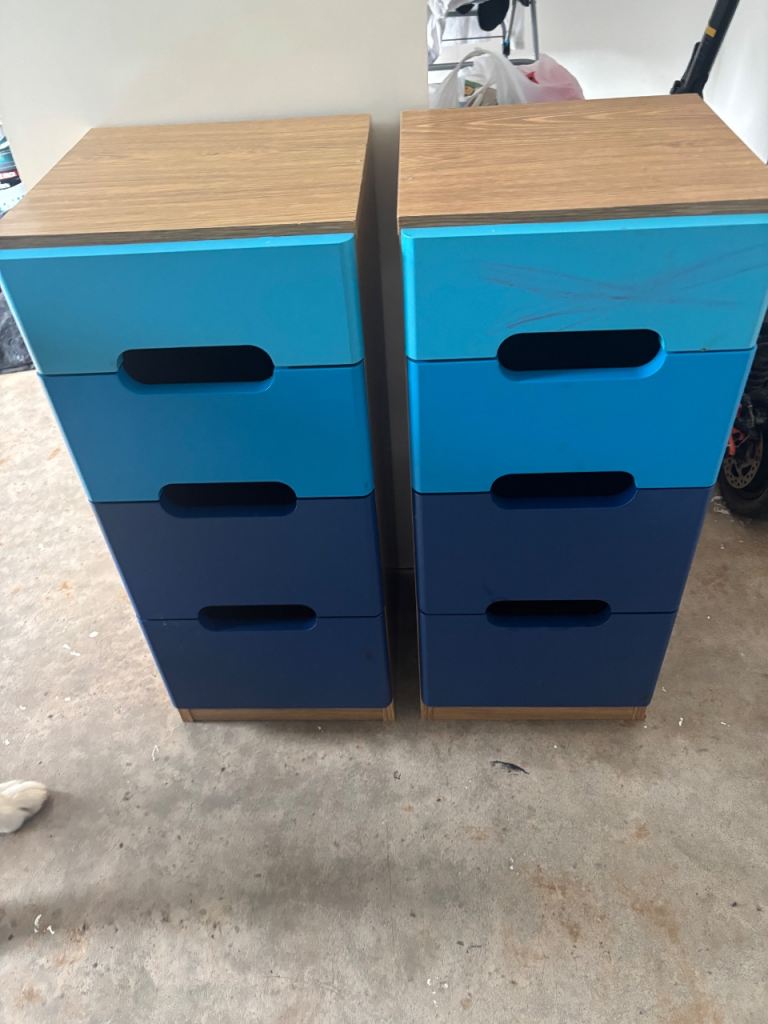 Free bedside cabinets( just need we clean)