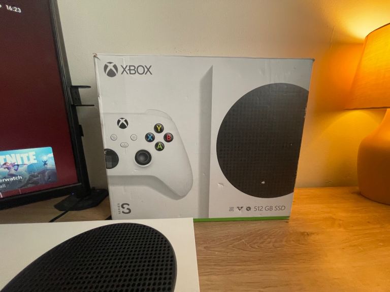 ⚡️Xbox Series S 512GB Boxed Everything included⚡️